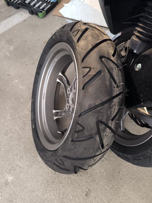 Vendo sym 125 adx com pouco uso