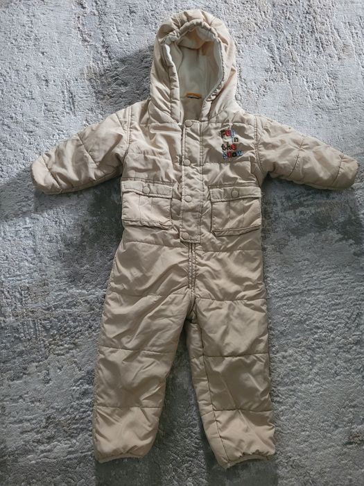 Продам демісезонний комбінезон 86-92