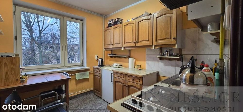 Sprzedam dwupoziomowe mieszkanie 80m2-Centrum