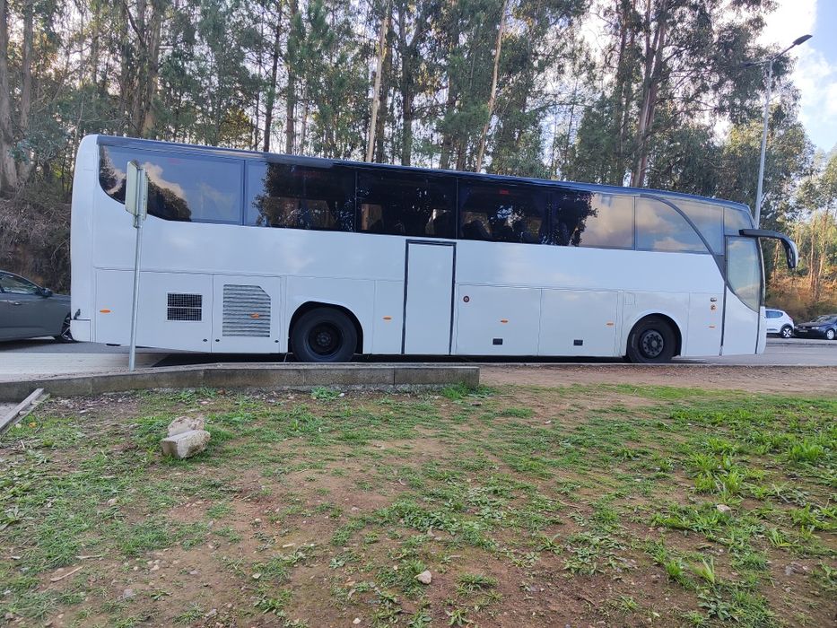 Autocarro Mercedes 55 Lugares