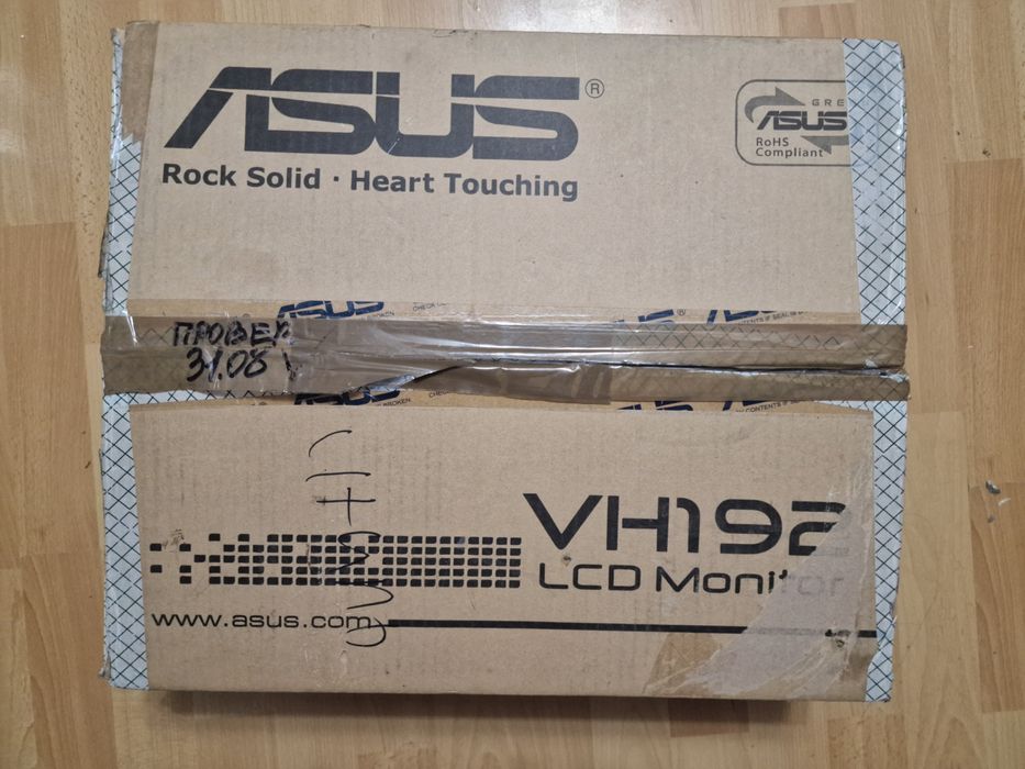 Два Монітори Acer і Asus VH192 19'' HD 720P VESA