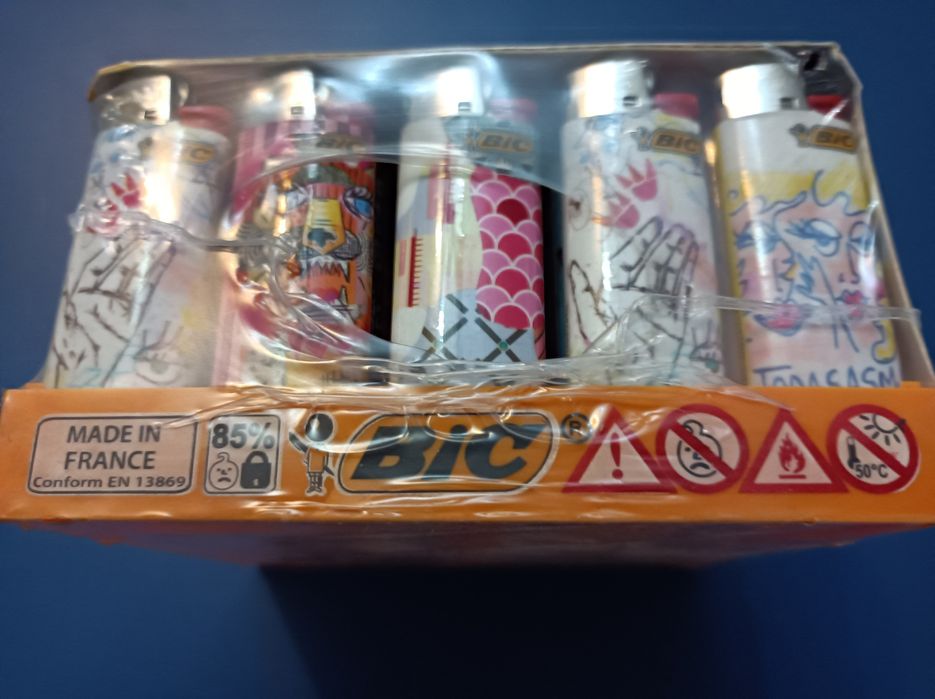 Isqueiros BIC Novos pack de 50, lisos ou temas