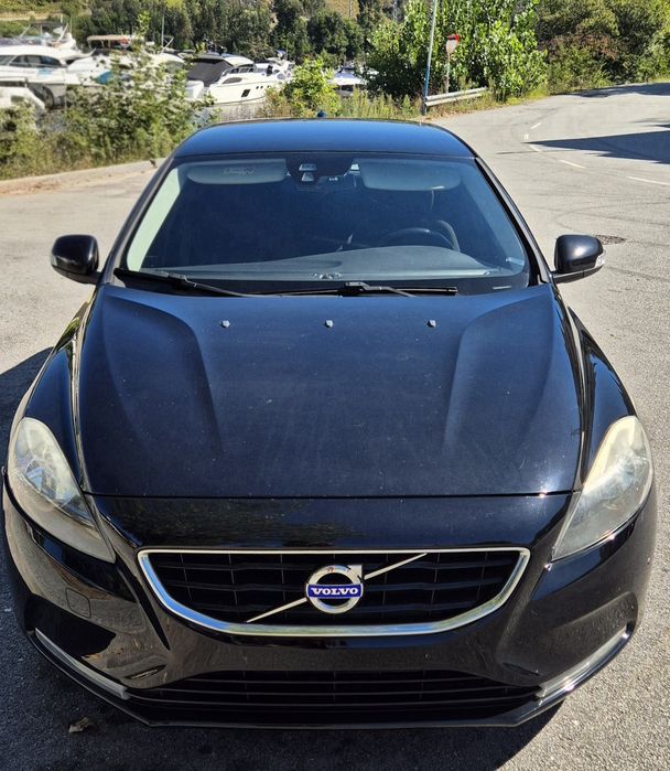 VOLVO V40 D2 kinetic
