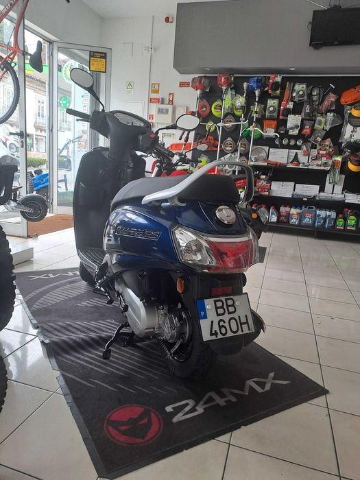 Suzuki Adress 125