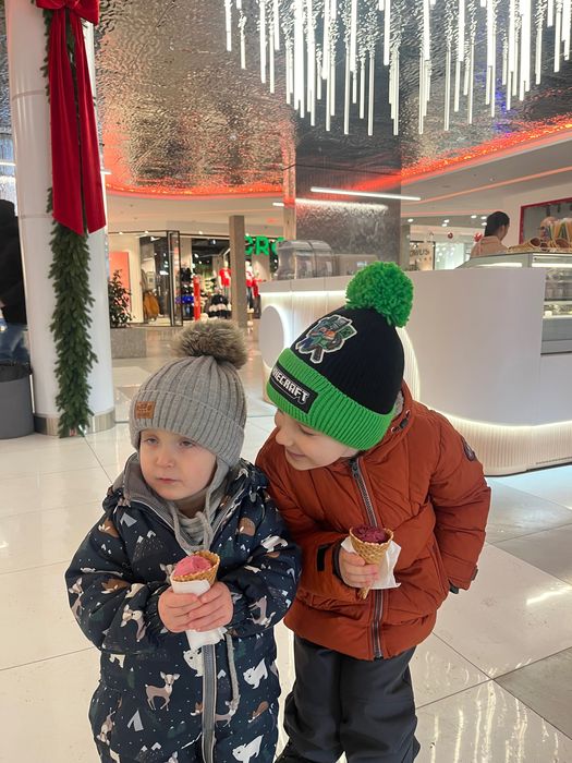 Віддам кицю в добрі руки