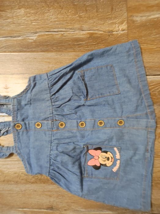 Продам речі на дівчинку.