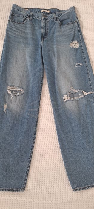 Spodnie damskie firmy levi's