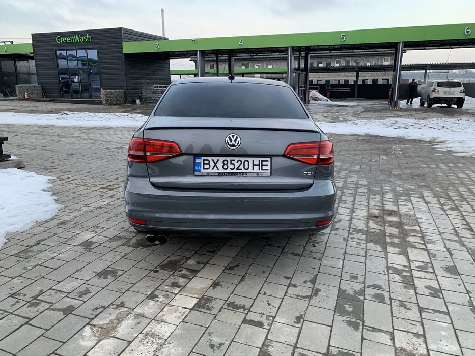 Volkswagen Jetta SE 1.8T 2015