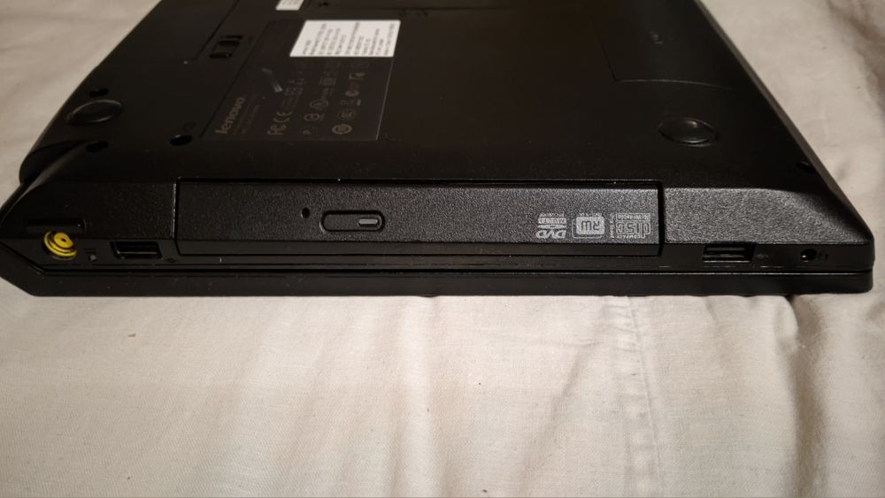 Ноутбук Lenovo B590