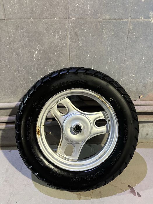 Колесо р10 від скутера до тачки/воза/візка