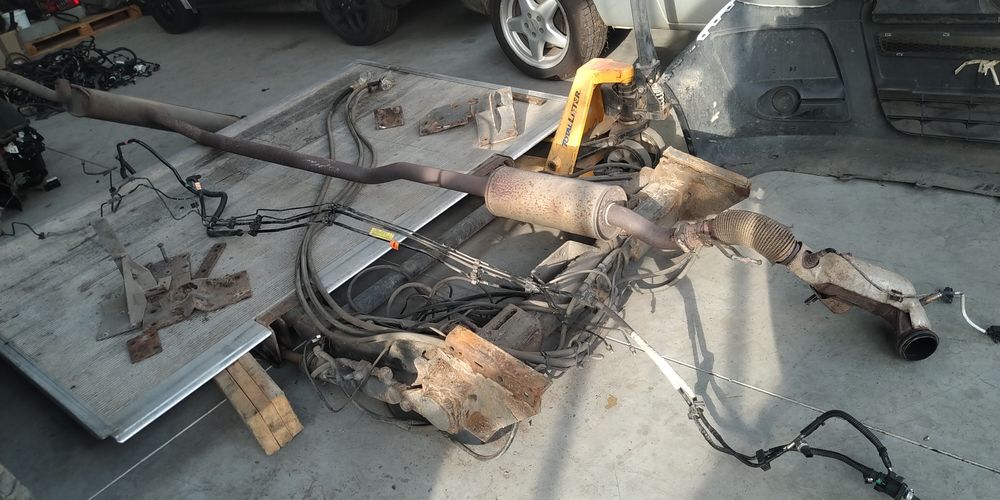 ford fusiom mondeo  wydech tłumnik katalizator lampy lampa