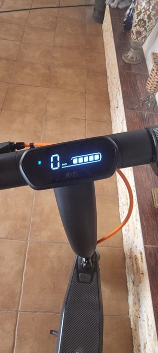Ninebot E2 Pro електросамокат