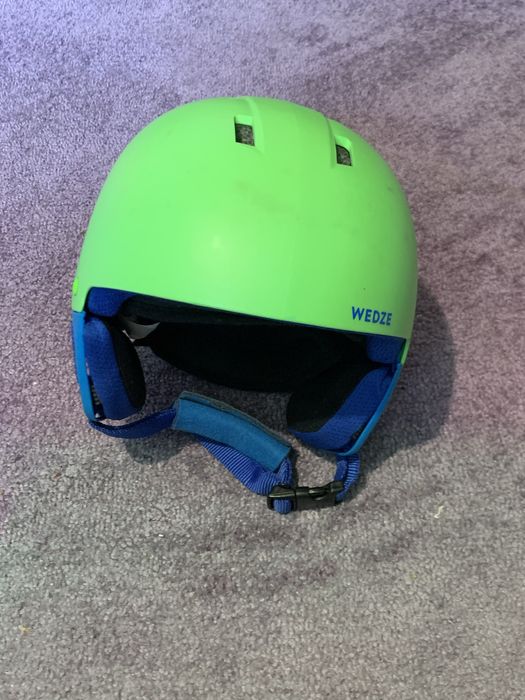 Kask narciarski XS (48-52cm) plus rękawiczki marki Decathlon