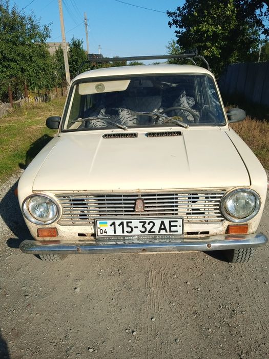 Продам машишу ваз 2101