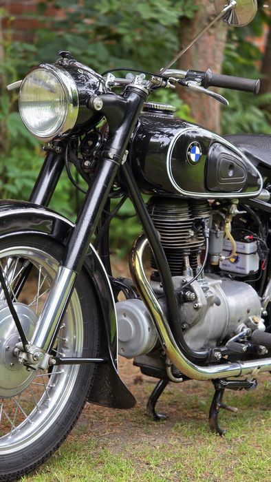 BMW R25 R25/3 klasyk pięknie odrestaurowany z dokumentami sprawny R26 R27