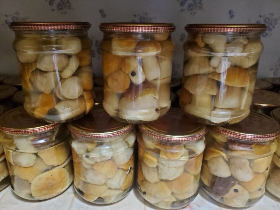 Гриби білі  мариновані