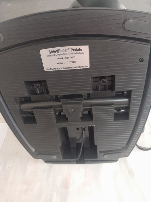 Volante e Pedais da Microsoft  SideWinder