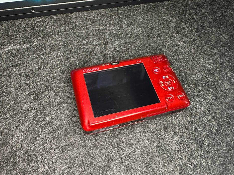 Aparat cyfrowy Canon Digital Ixus 100 IS Y2k retro