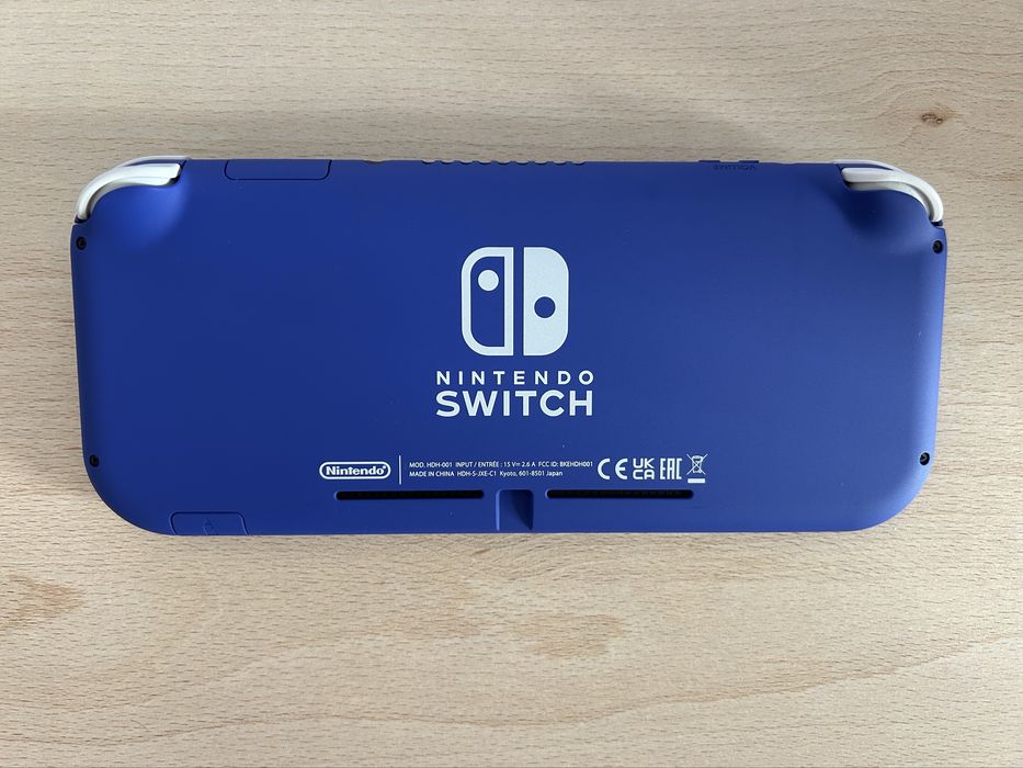 Nintendo Switch Lite Blue, практично нова, на гарантії