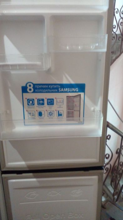 Холодильник samsung