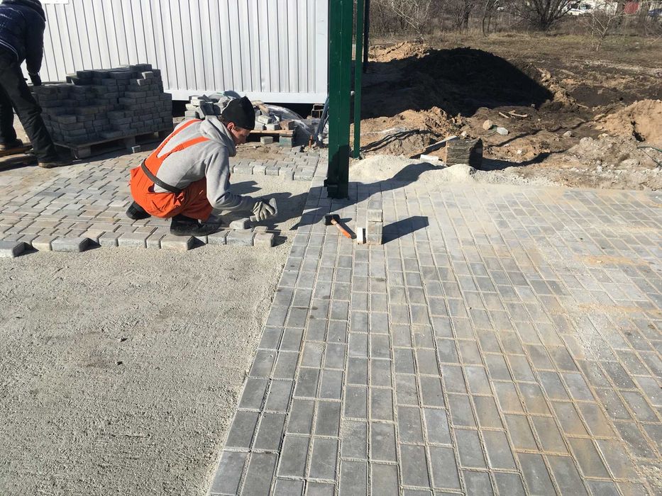 Тротуарная плитка 310 грн  от производителя укладка Бруківка