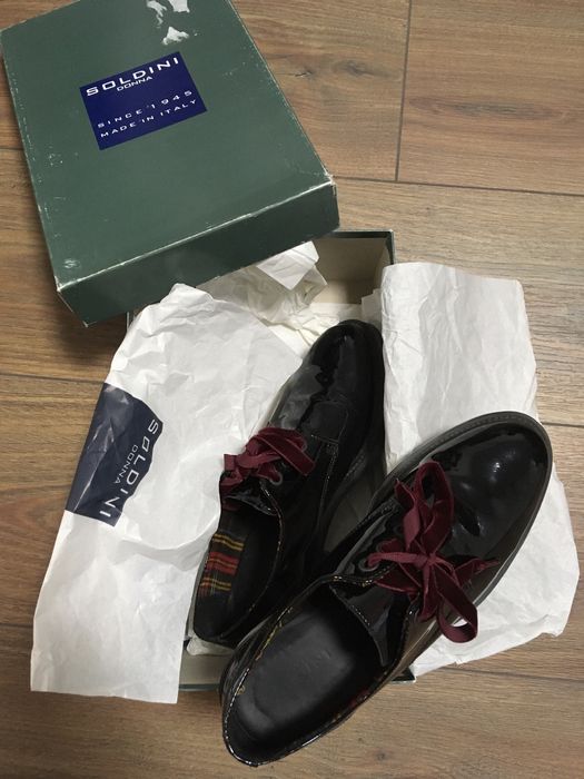 Оксфорди soldini