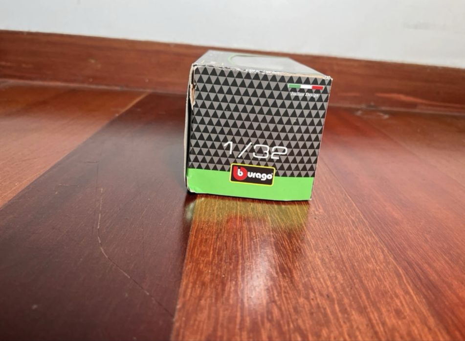 Carro de brincar ou de coleçao