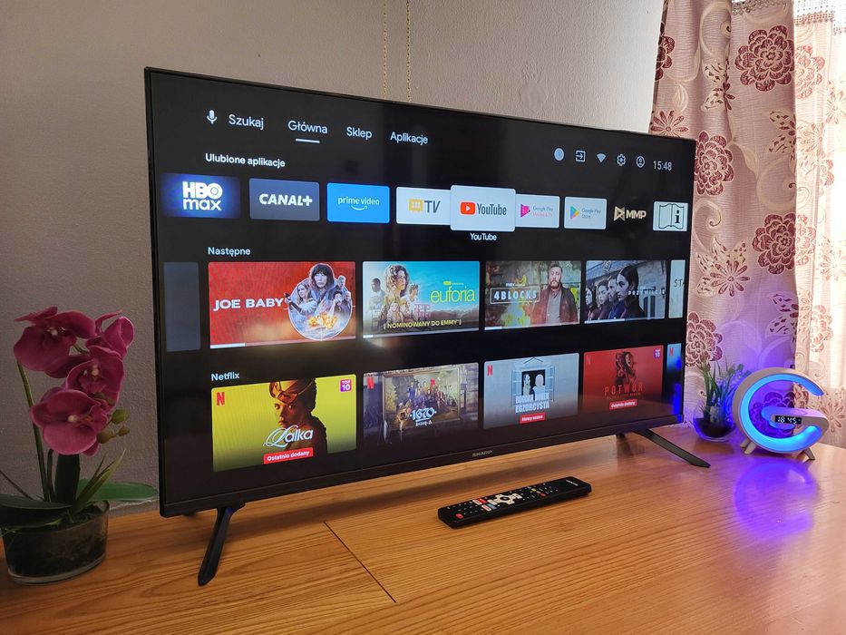 Sharp 40" smart tv , dvbt2 hevc