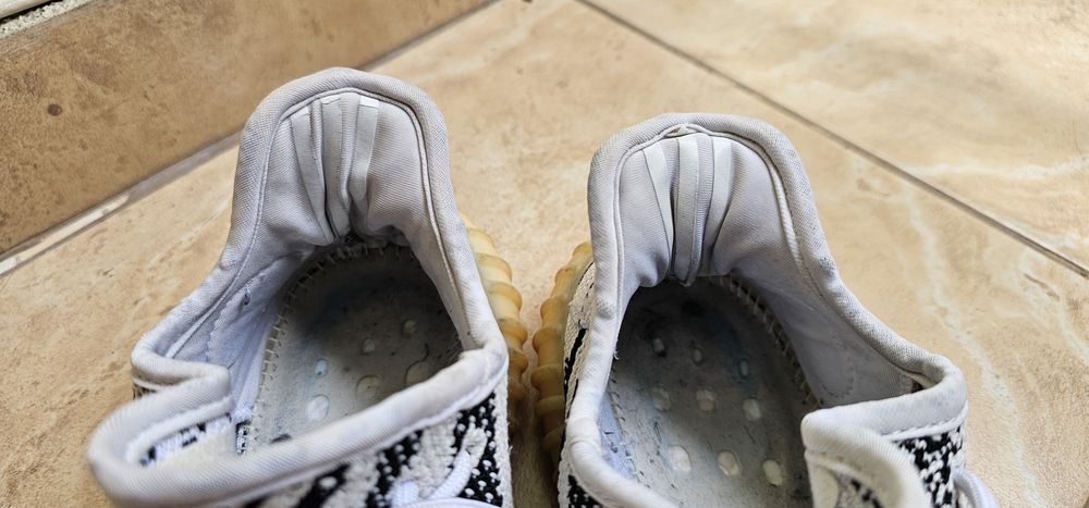 Adidas Yeezy Boots 350 zebra rozmiar 40 wkładka 25cm