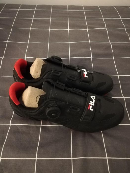 Sapatos BTT novos