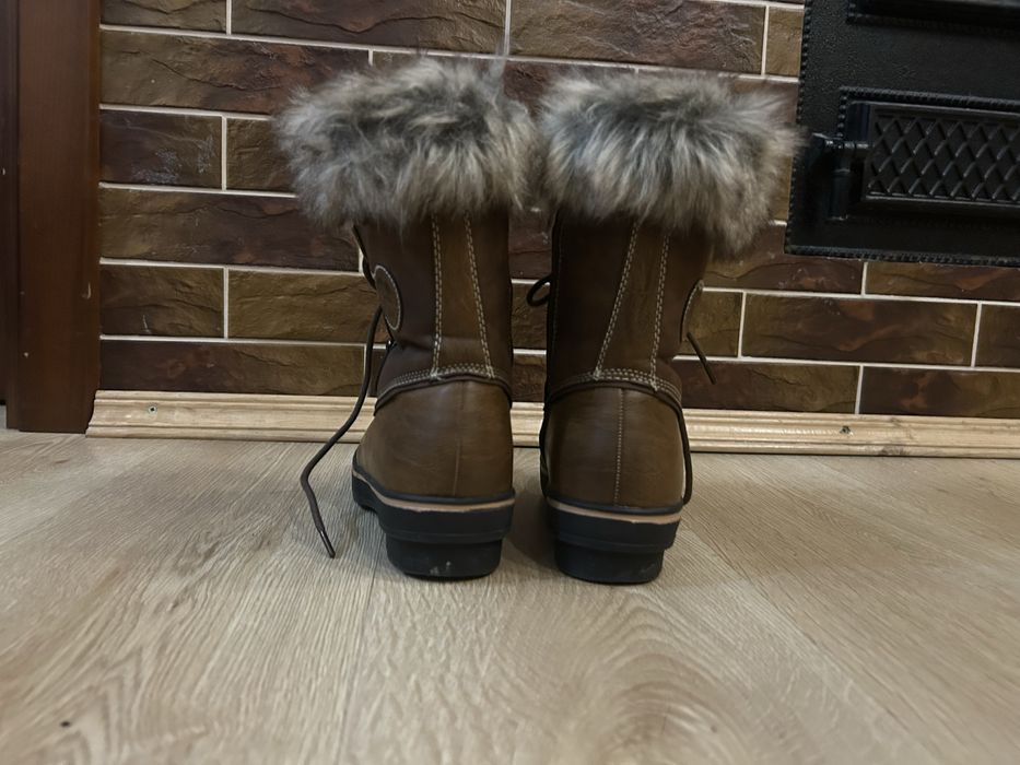 Жіночі чобітки Kimberfeel. 38 розмір.