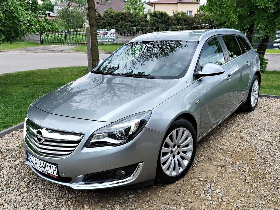 Opel Insignia 2.0 CDTI Hak Nowy rozrząd Nawigacja Parktronik Klima Zamiana