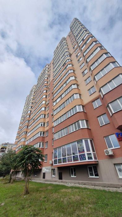 Продам квартиру площа 62 м2 від будівельників  на Чикаленко/Таирова