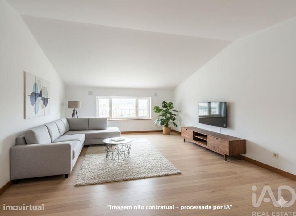 Apartamento T2 em Fátima de 110,2 m2