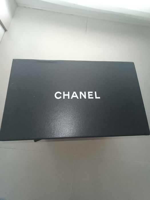 Pudełko Chanel .