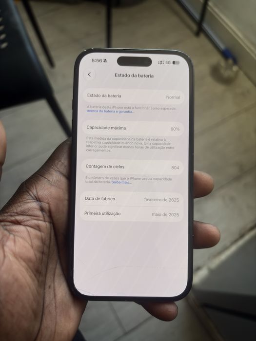 iPhone 16 Normal