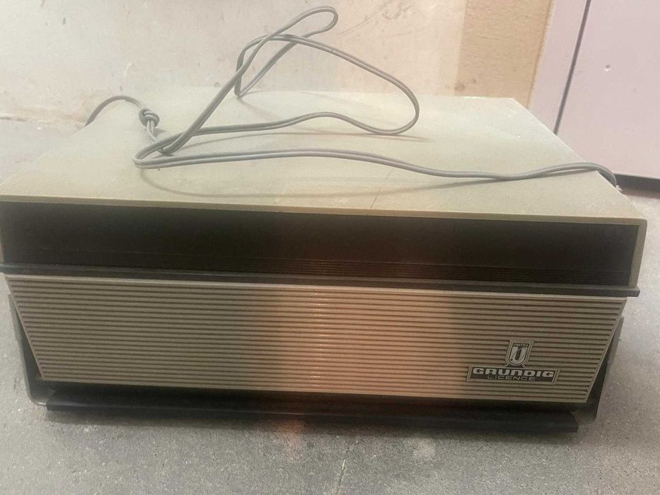 Magnetofon GRUNDIG ZK 140