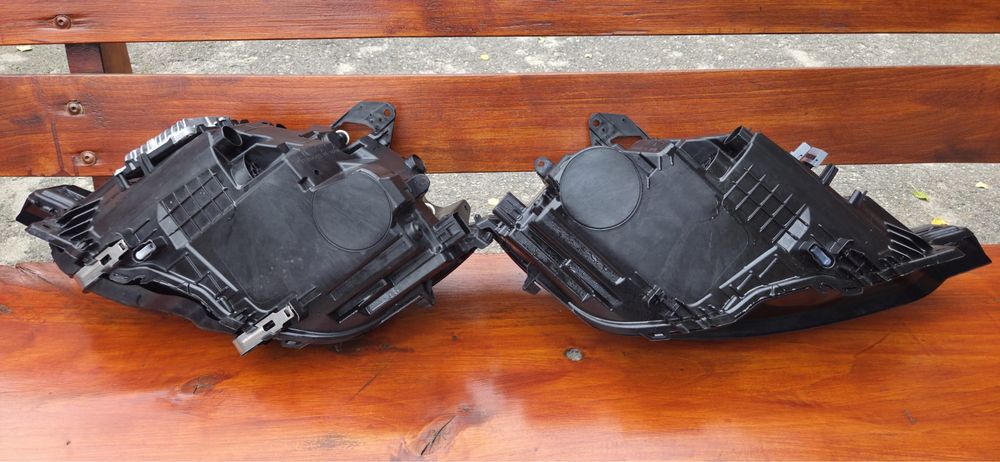 Lampa Full LED Lewa + Prawa Volvo XC60 XC 60 2021