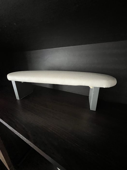 Підлокітник для манікюру