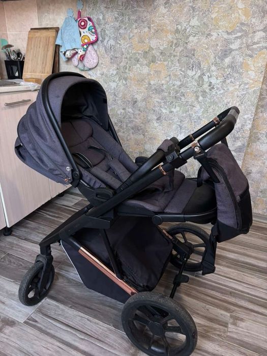 Візочок Carrello Sigma