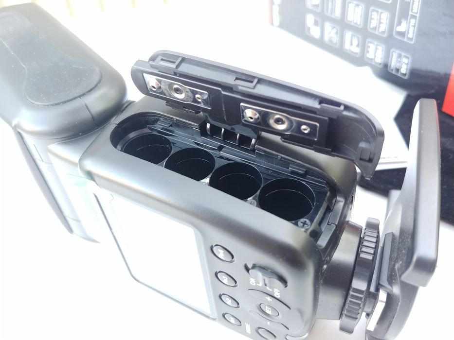 Спалах NEEWER NW655-C TTL Speedlite