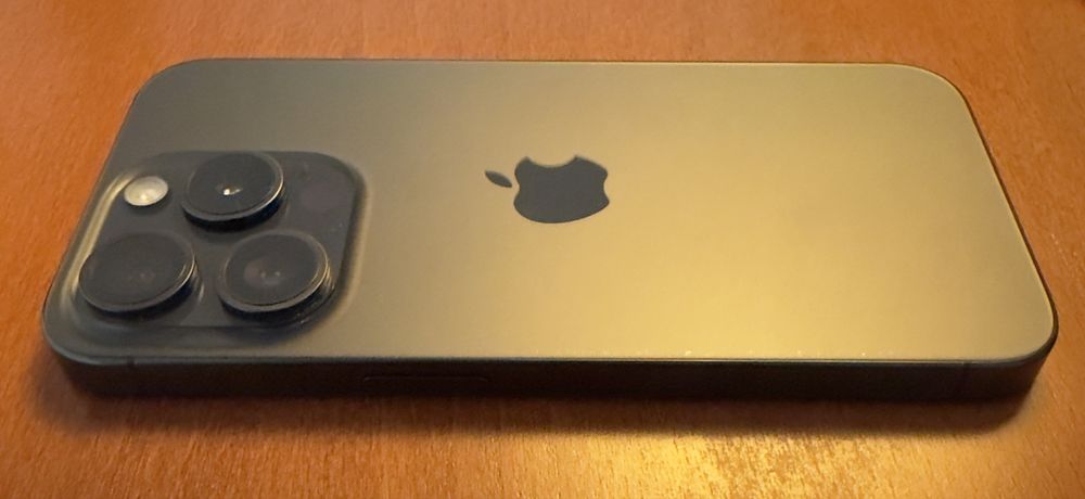 Iphone 15 Pro - 128 gb