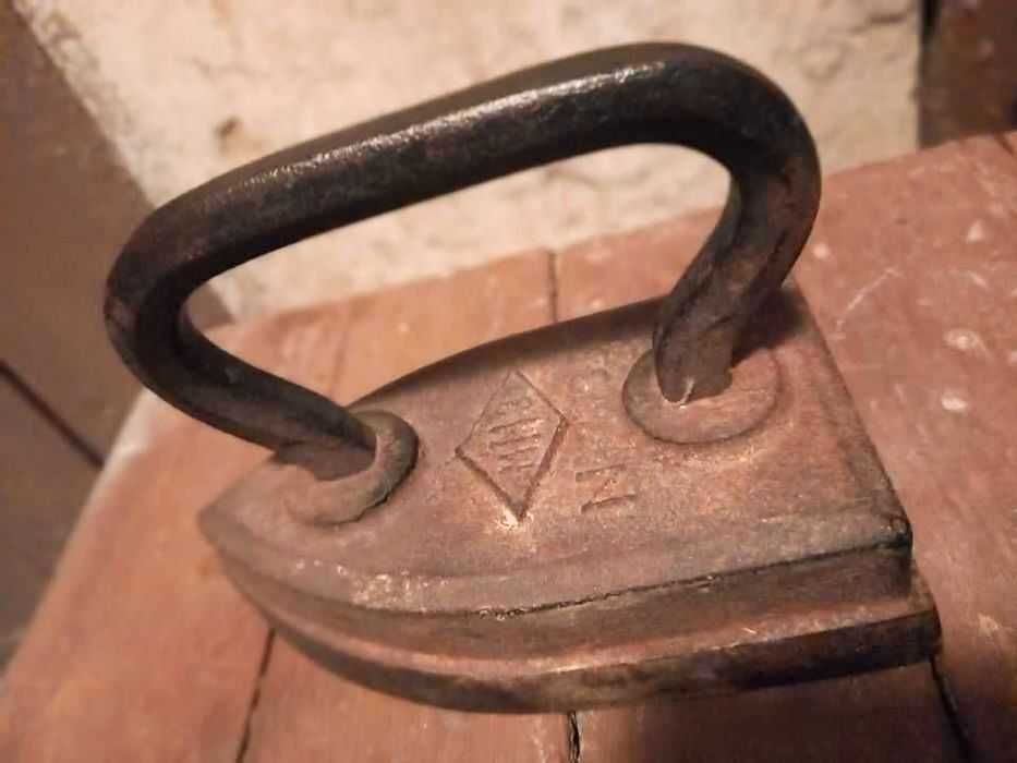 Утюг чугунный ММЗ N35