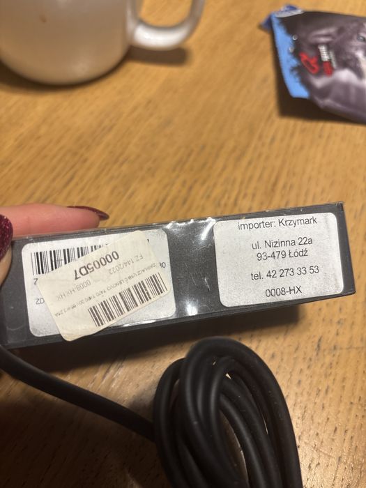 Replacement AC adapter 100-240V 1.8A 50-60Hz