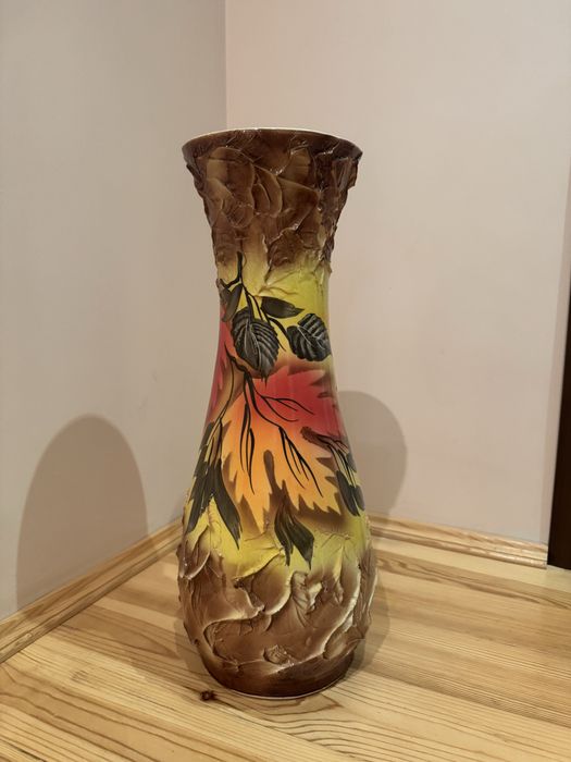 Нова , чудова Ваза