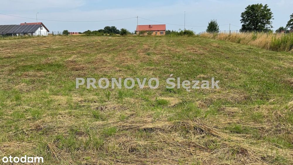 Działka budowlana 18 arów, Strupina, blisko Pkp