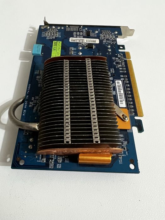 Відеокарта Gigabyte GV-NX76T128D-RH