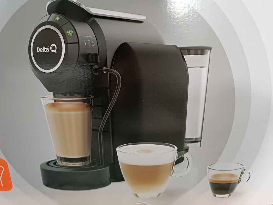 Ekspres do kawy Delta MilkQool nowy czarny