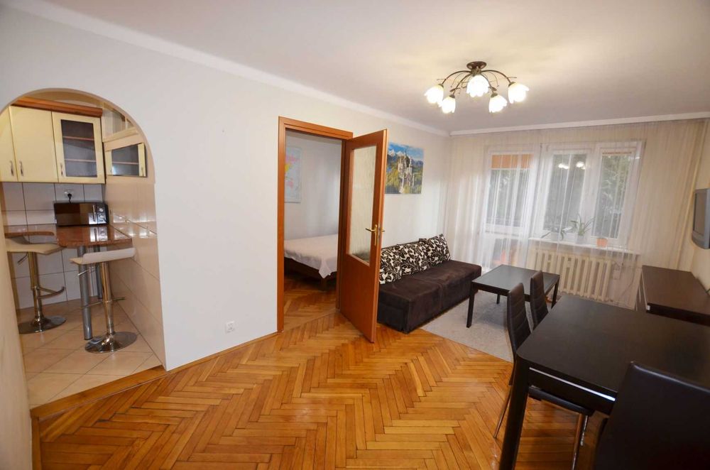 Mieszkanie ul Brodowicza 5a UEK 38m2 sypialnia+salon+kuchnia+balkon Okolice Ronda Mogilskiego Beliny Prażmowskiego Centrum