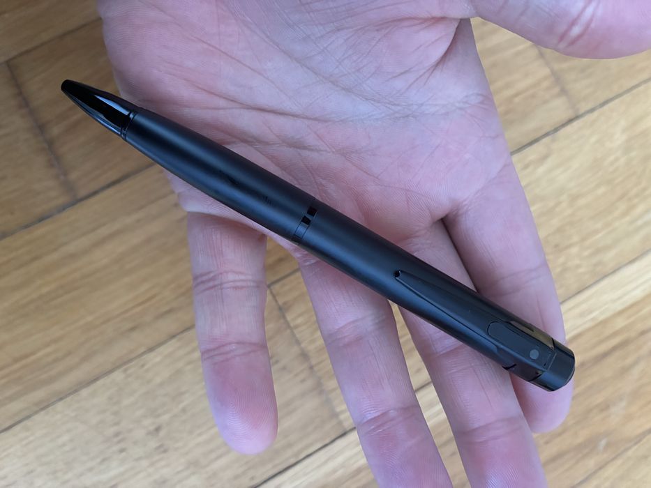 Ручка шариковая с диктофоном и камерой